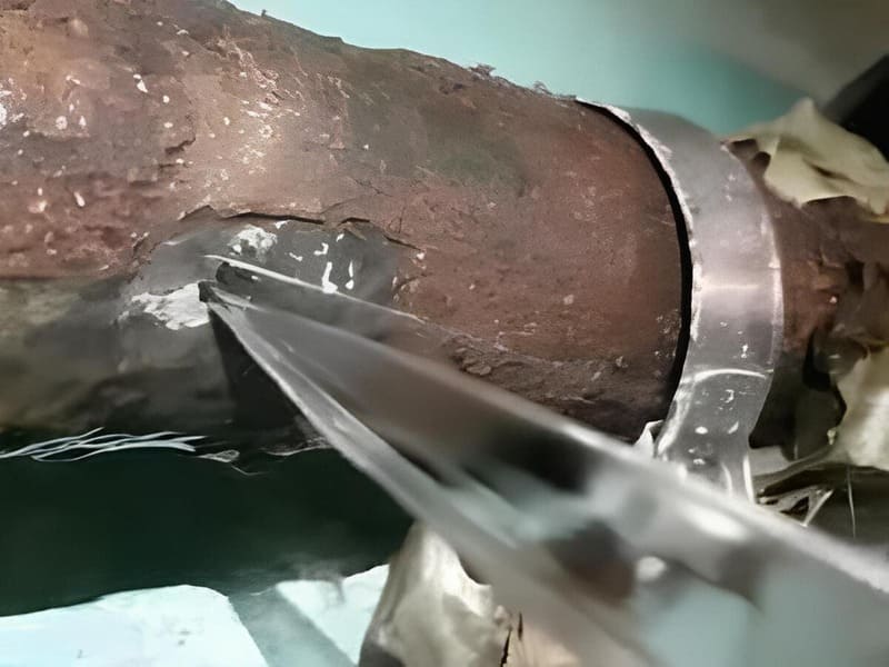 Устранение протечки трубы